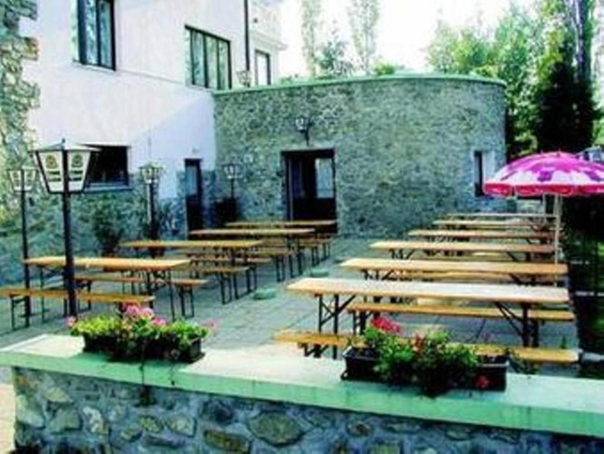 Fuezi Panzio Bed and Breakfast Sopron Buitenkant foto